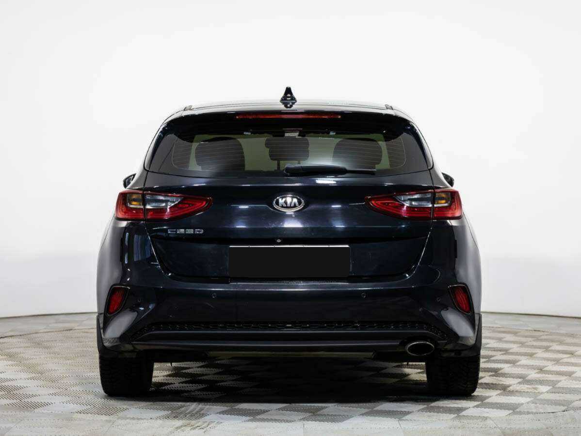 Купить Kia Ceed с пробегом. Фото: #4