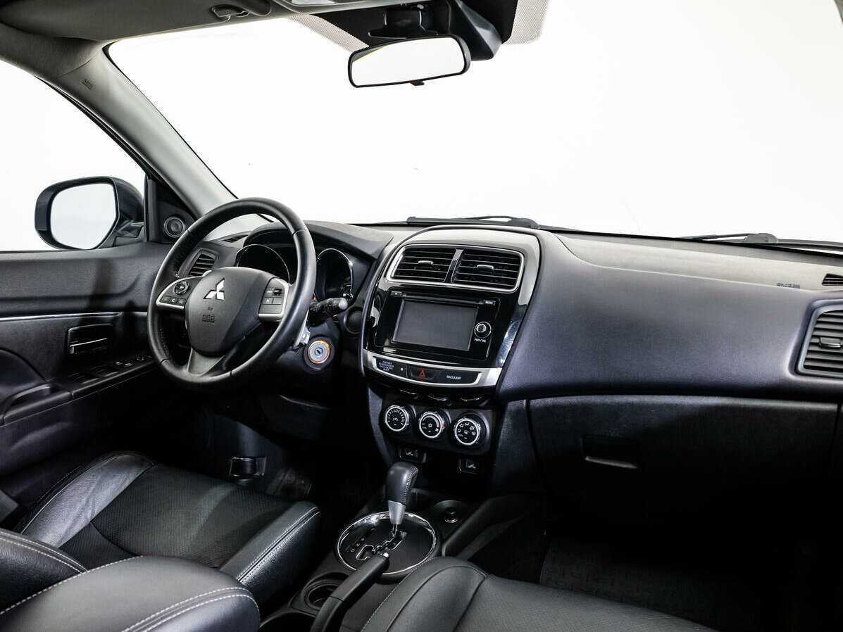 Купить Mitsubishi ASX с пробегом. Фото: #8