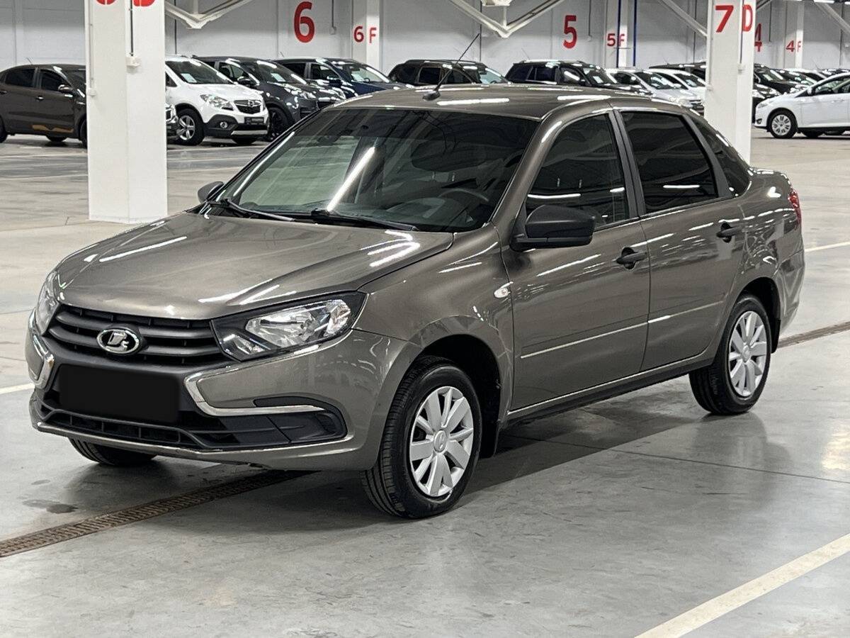 Купить Lada (ВАЗ) Granta с пробегом. Посмотреть фото