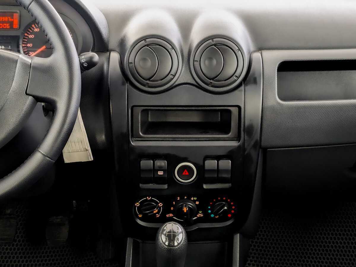 Купить Lada (ВАЗ) Largus с пробегом. Фото: #12