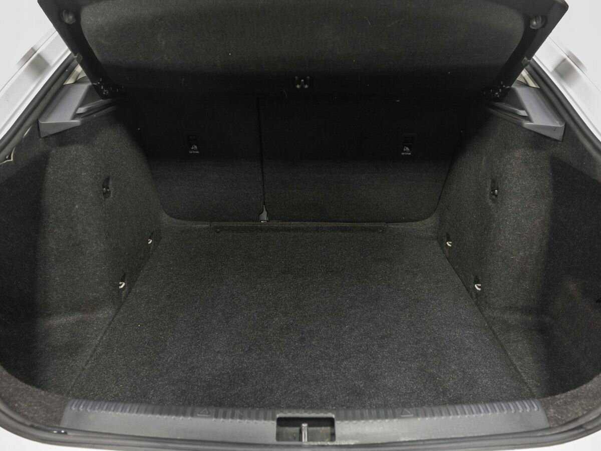 Купить Skoda Octavia с пробегом. Фото: #20