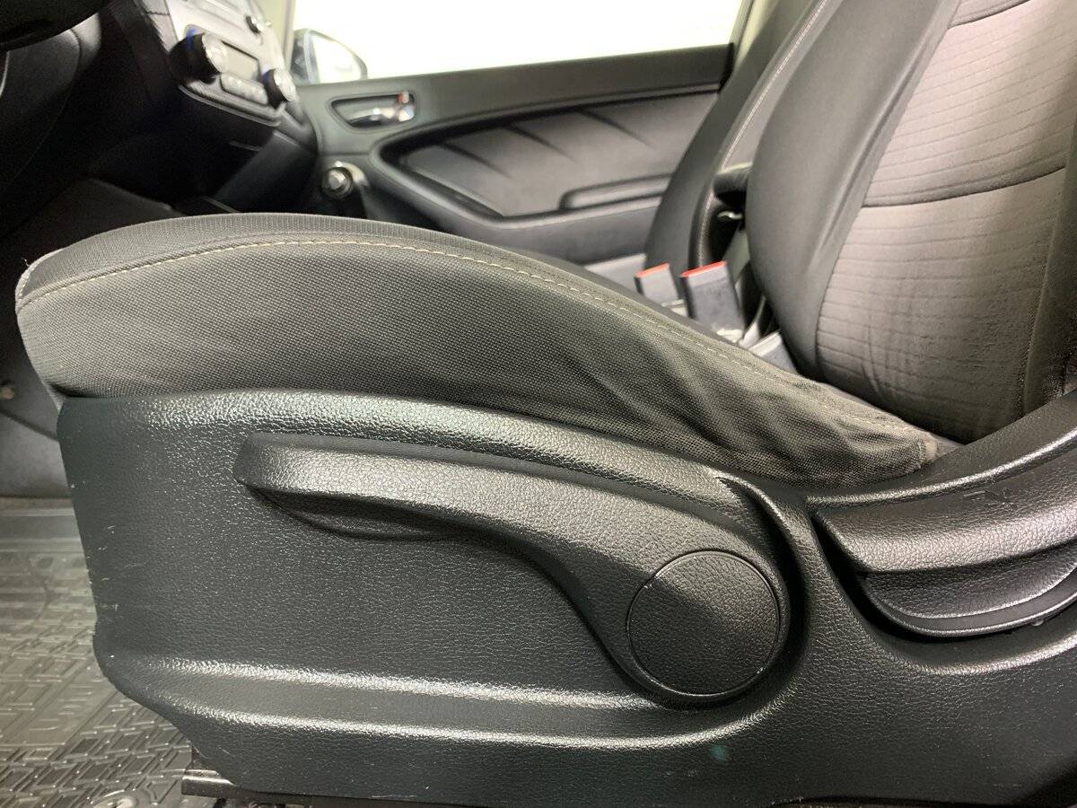 Купить Kia Cerato с пробегом. Фото: #15