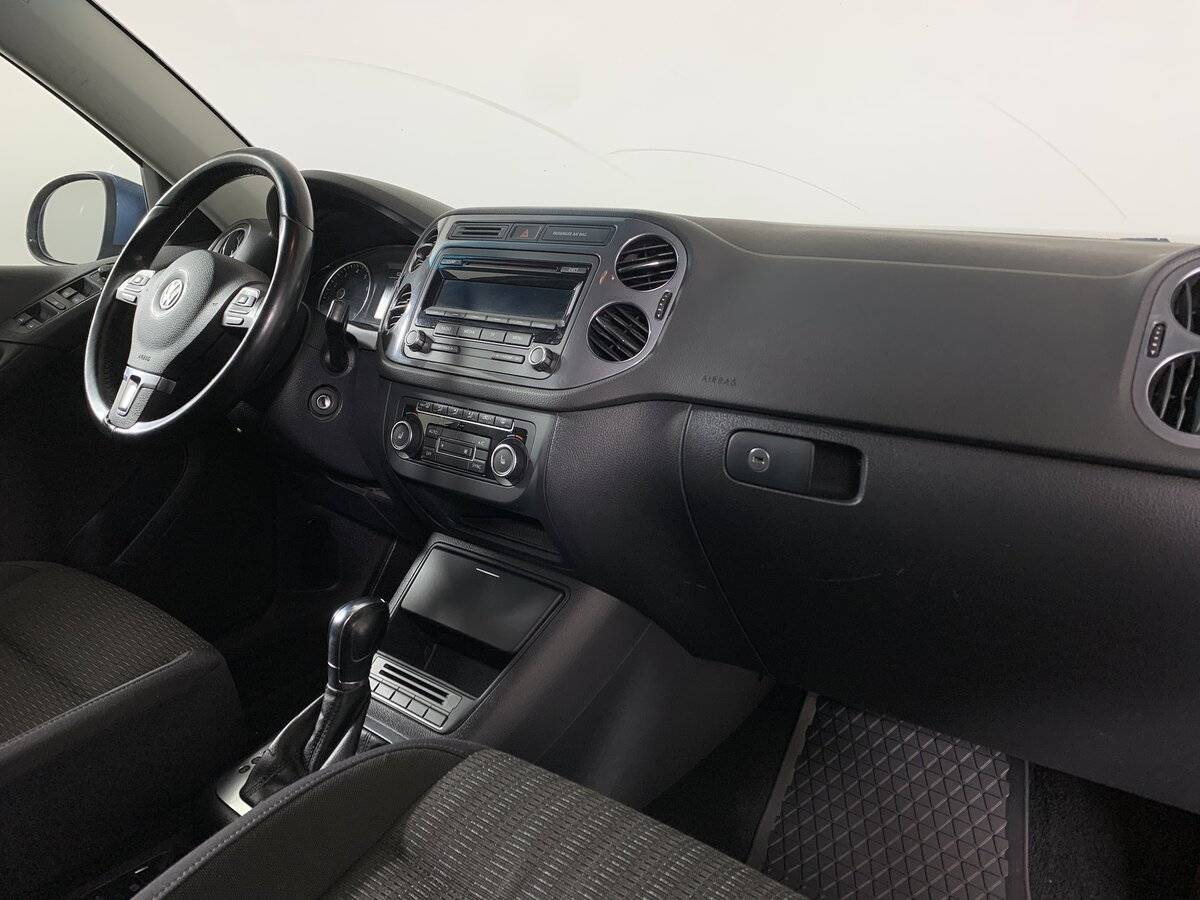 Купить Volkswagen Tiguan с пробегом. Фото: #12