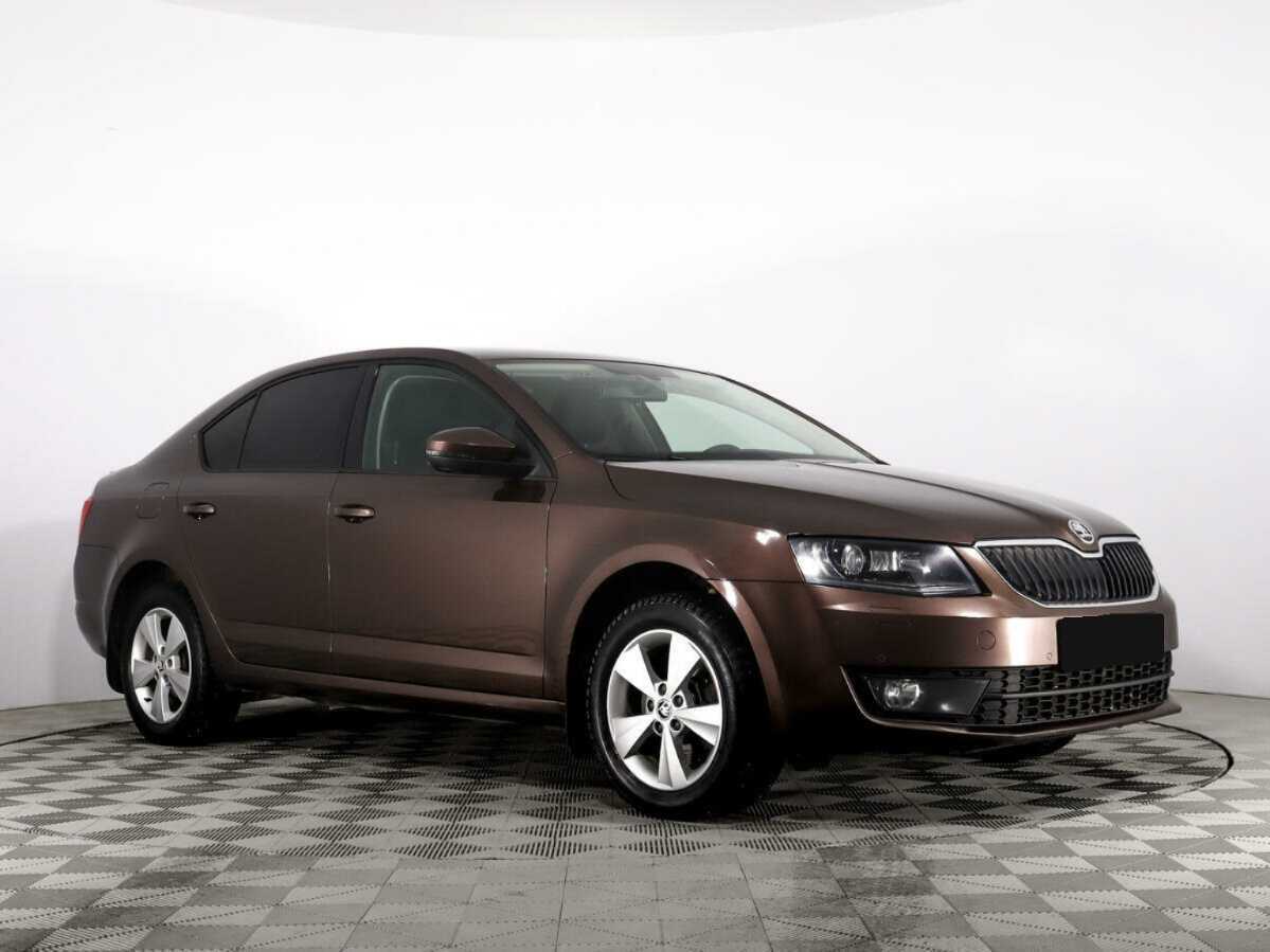 Купить Skoda Octavia с пробегом. Фото: #2