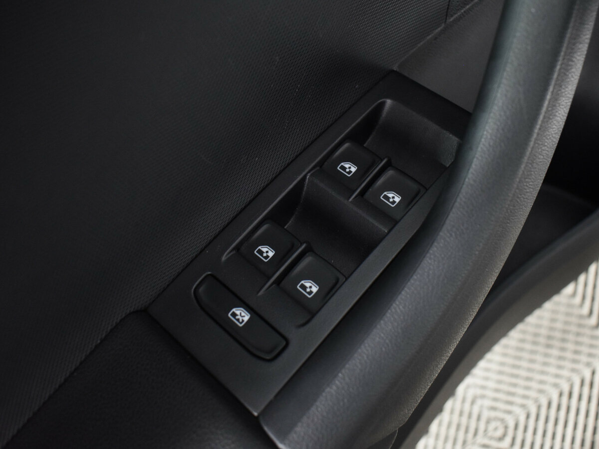 Купить Skoda Rapid с пробегом. Фото: #14