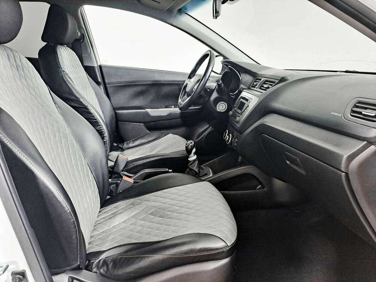 Купить Kia Rio с пробегом. Фото: #6