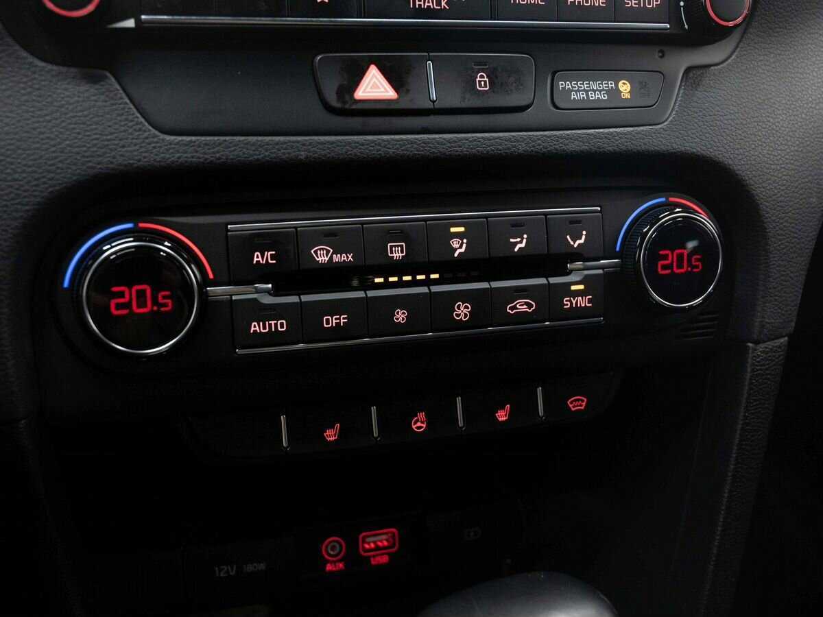 Купить Kia Ceed с пробегом. Фото: #21