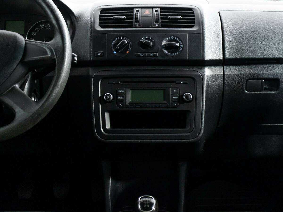 Купить Skoda Fabia с пробегом. Фото: #13