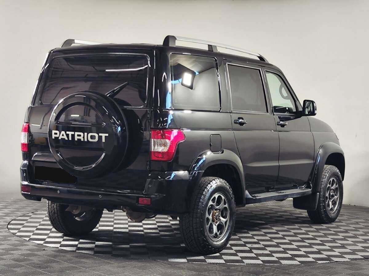 Купить УАЗ Patriot с пробегом. Фото: #2