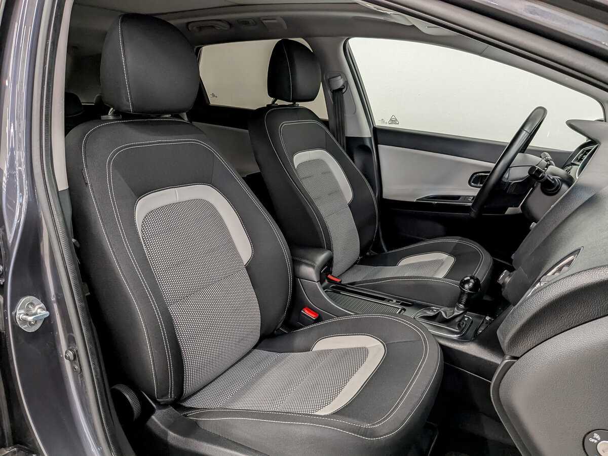 Купить Kia Ceed с пробегом. Фото: #21