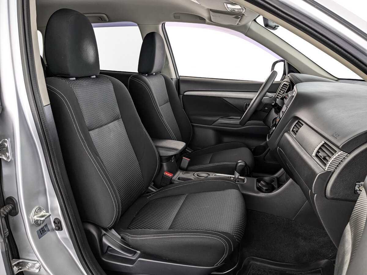 Купить Mitsubishi Outlander с пробегом. Фото: #19
