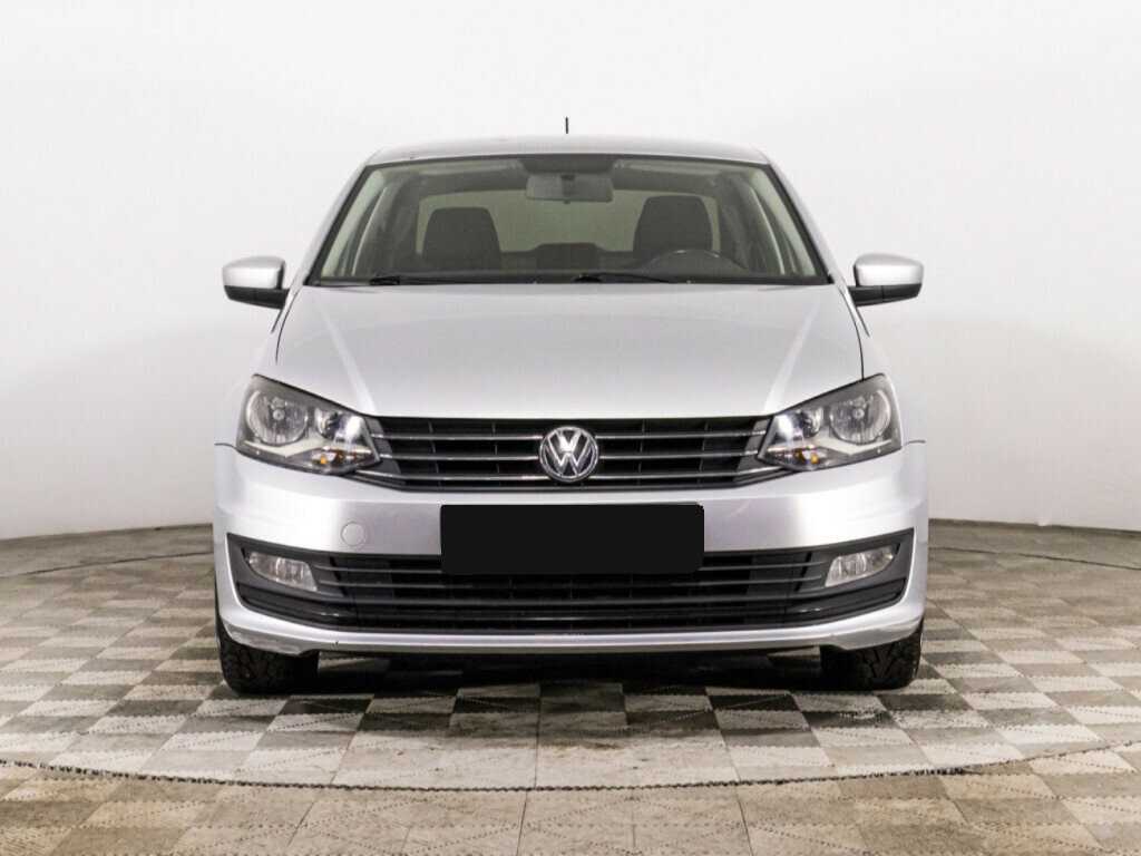 Купить Volkswagen Polo с пробегом. Фото: #1