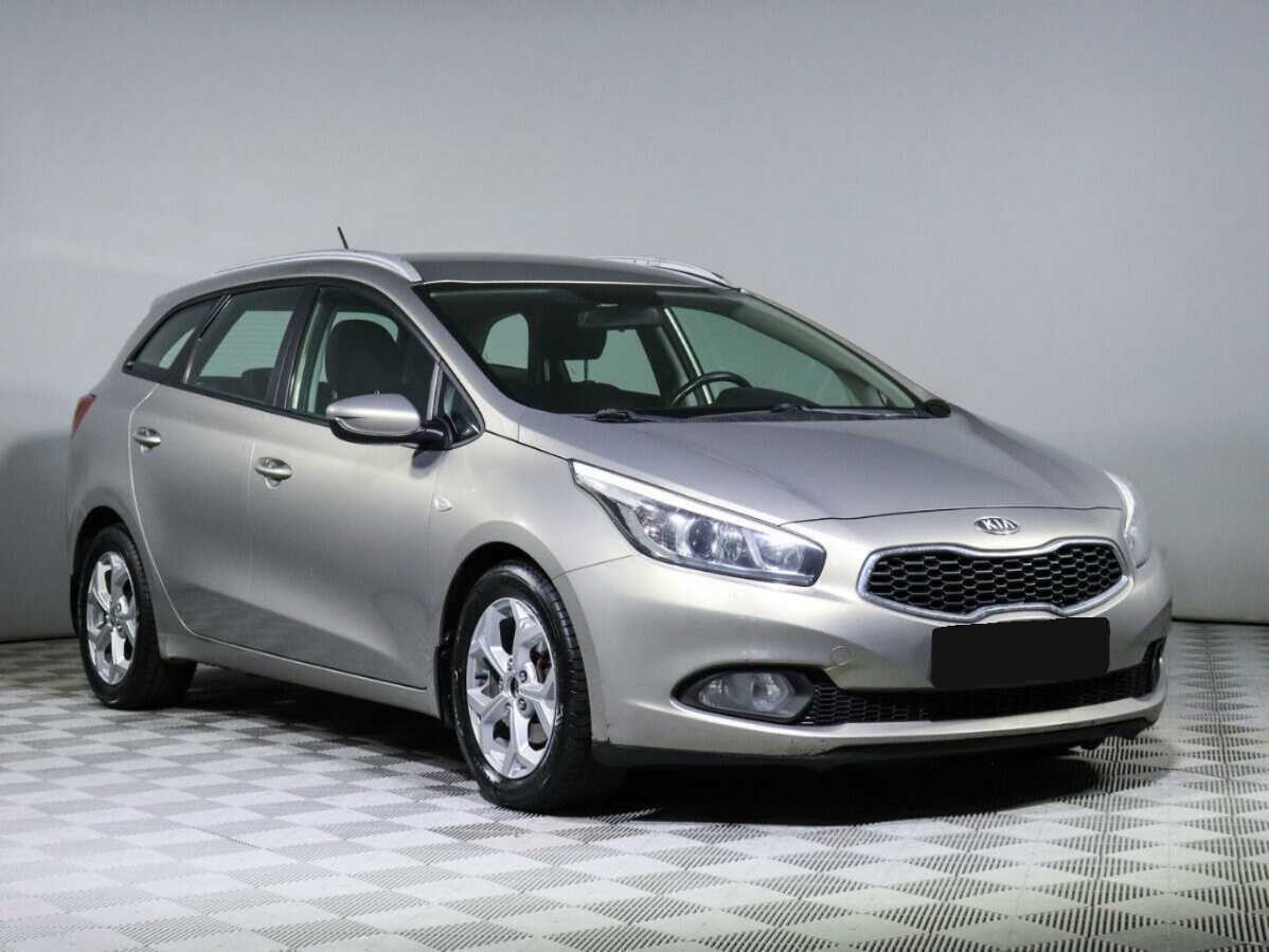 Купить Kia Ceed с пробегом. Фото: #2
