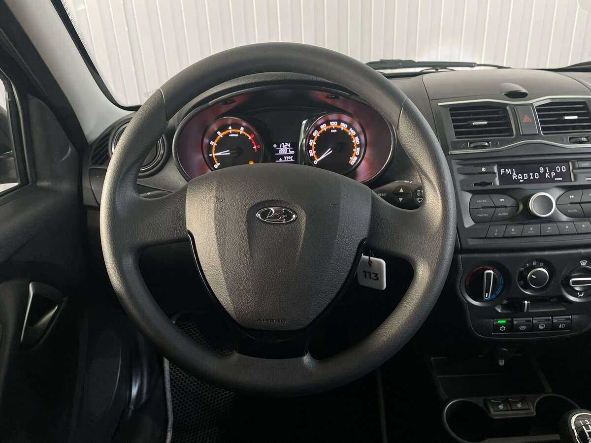 Купить Lada (ВАЗ) Granta с пробегом. Фото: #9