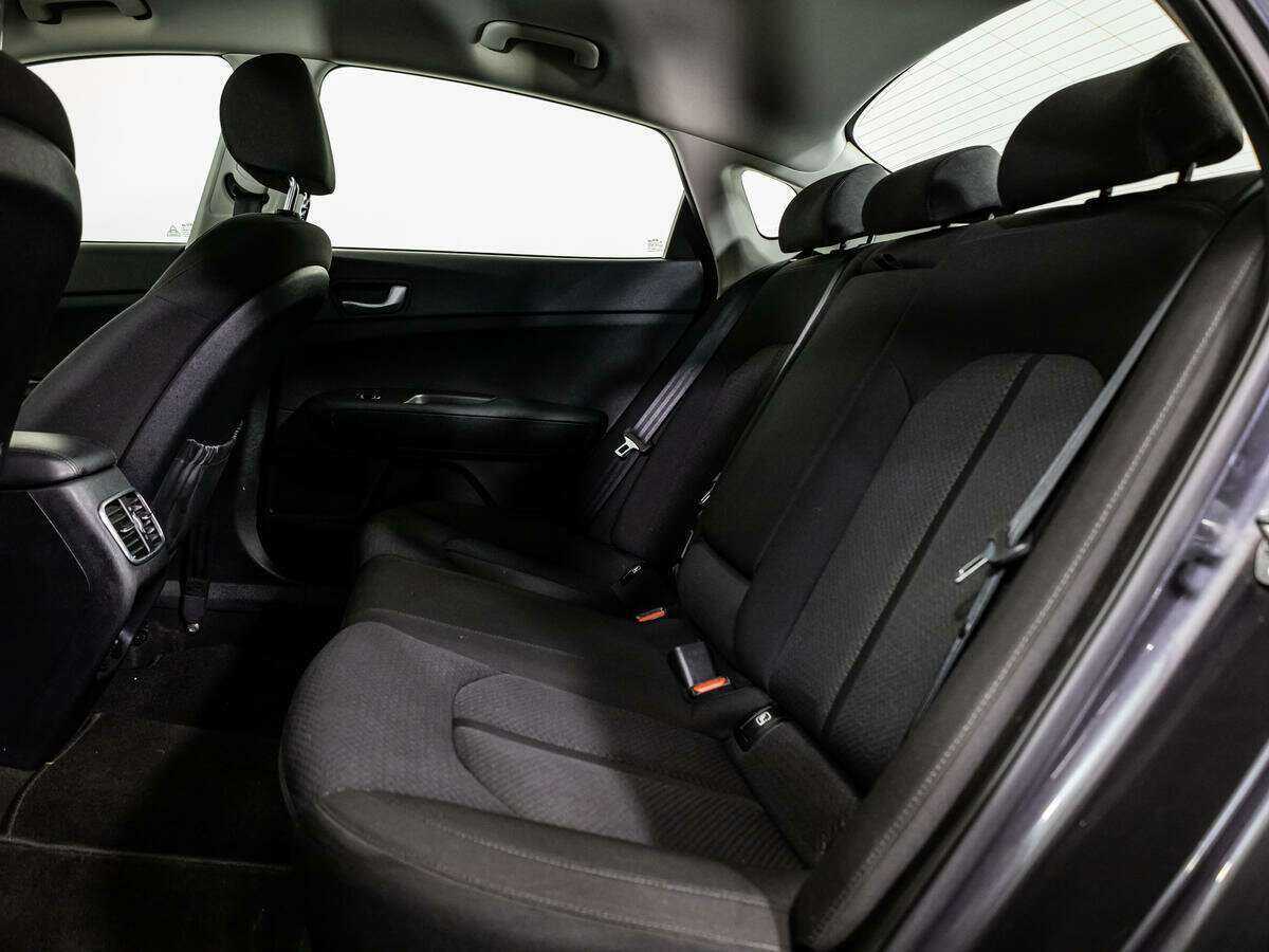 Купить Kia Optima с пробегом. Фото: #9