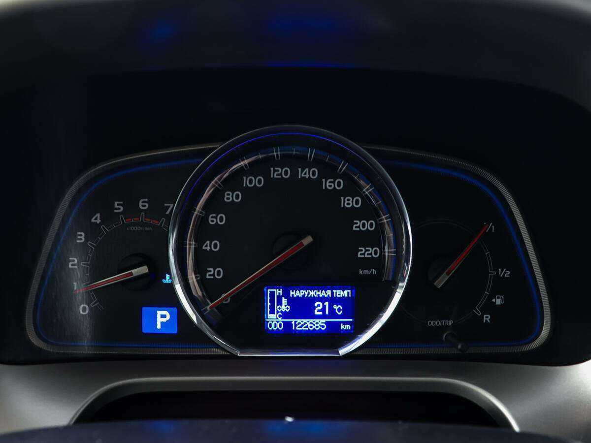 Купить Toyota RAV4 с пробегом. Фото: #11