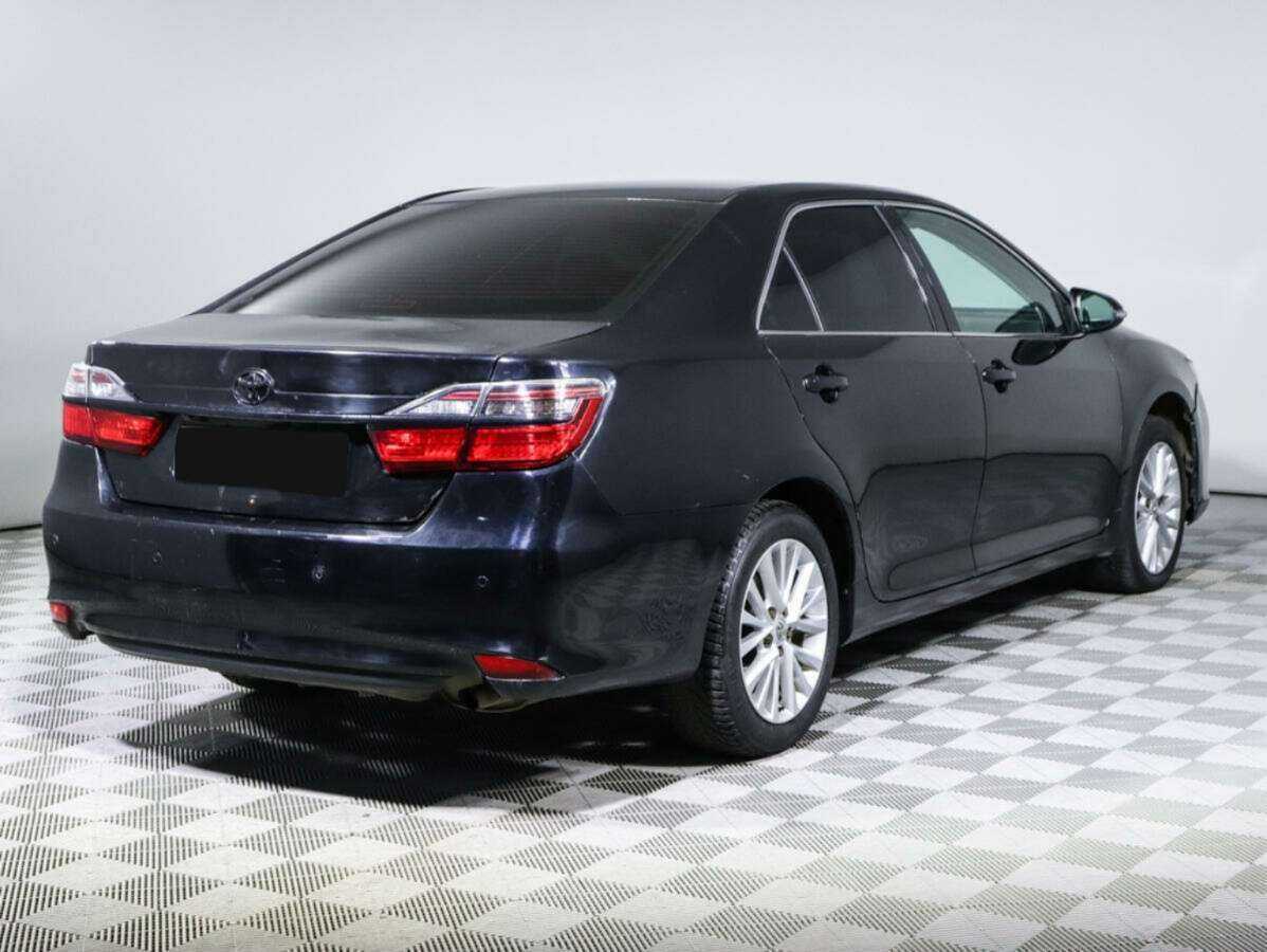 Купить Toyota Camry с пробегом. Фото: #3