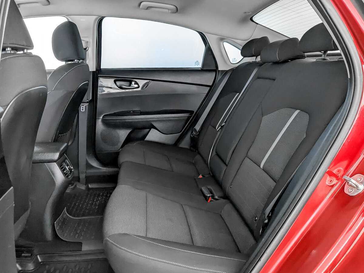 Купить Kia Cerato с пробегом. Фото: #11