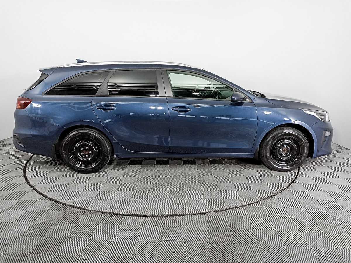 Купить Kia Ceed с пробегом. Фото: #3