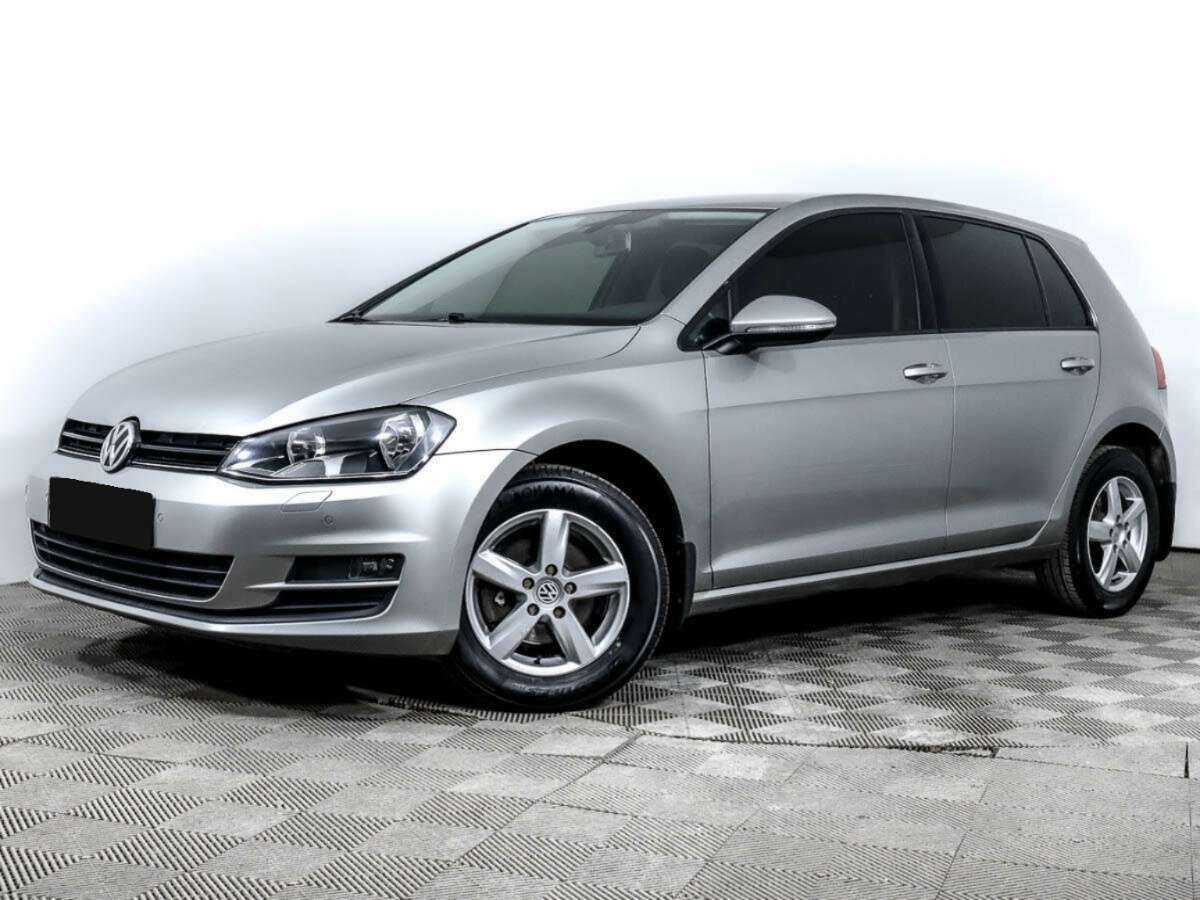 Купить Volkswagen Golf с пробегом. Фото: #0