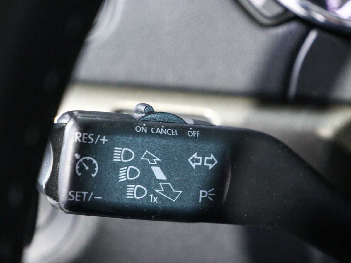 Купить Skoda Yeti с пробегом. Фото: #18