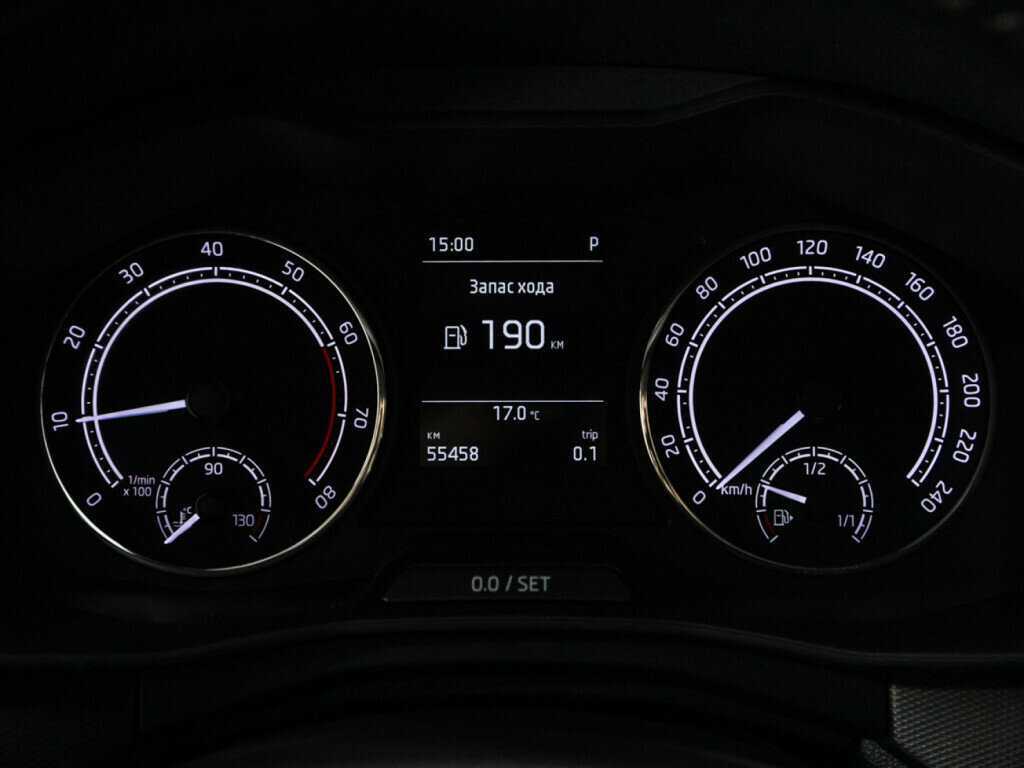 Купить Skoda Rapid с пробегом. Фото: #10