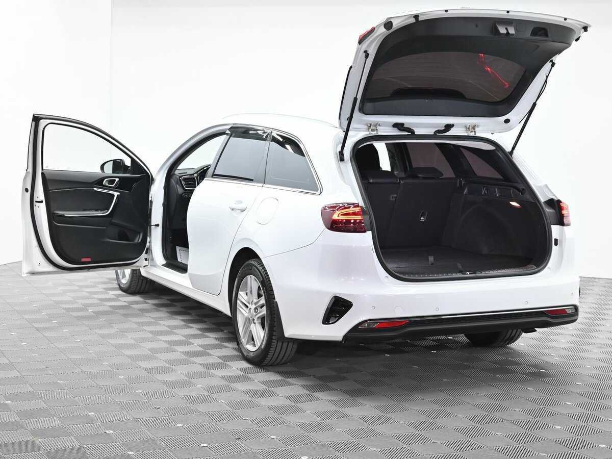 Купить Kia Ceed с пробегом. Фото: #4