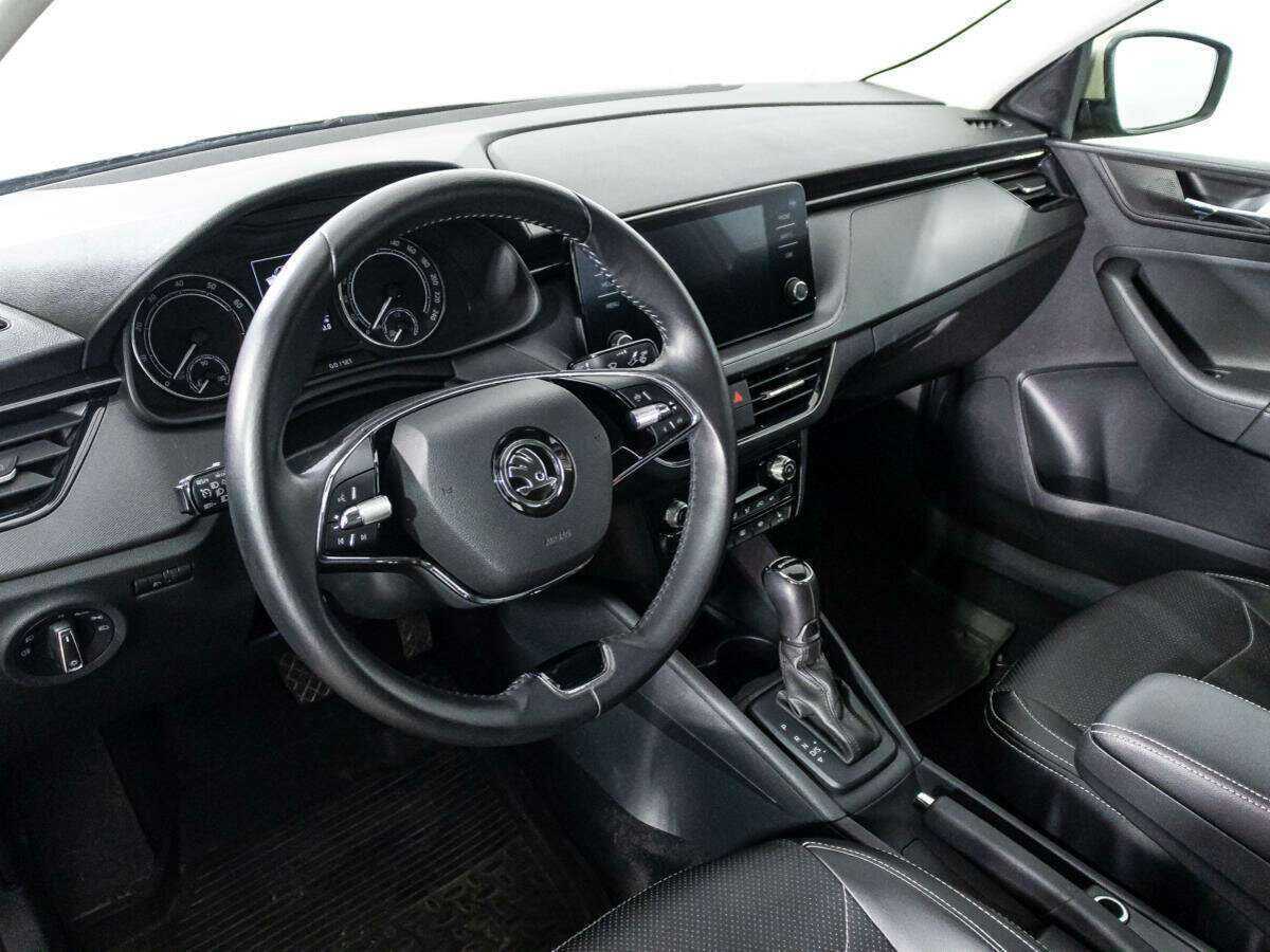 Купить Skoda Rapid с пробегом. Фото: #10