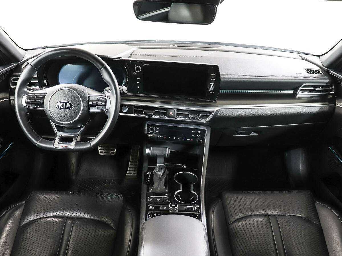 Купить Kia K5 с пробегом. Фото: #11