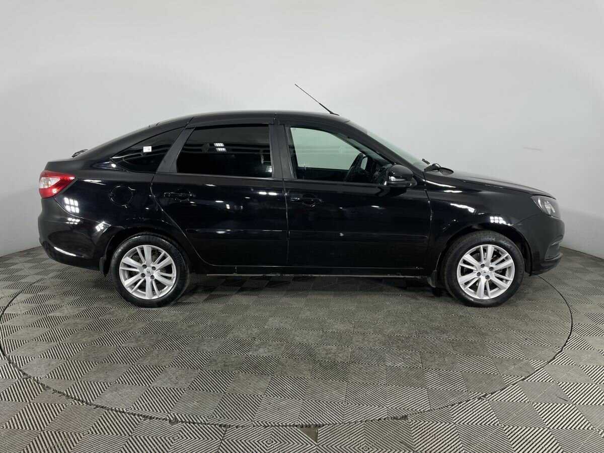 Купить Lada (ВАЗ) Granta с пробегом. Фото: #3