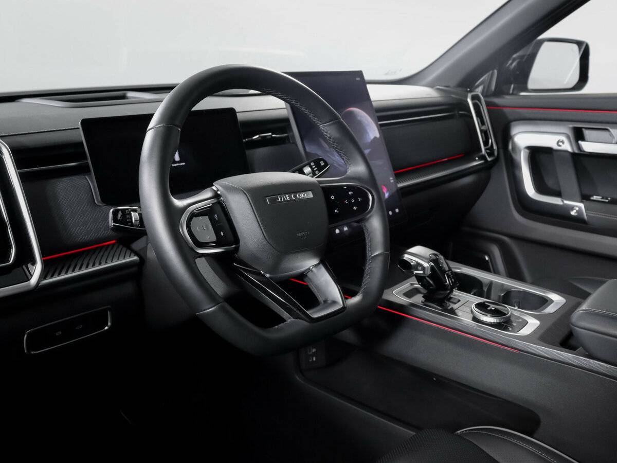 Купить Jaecoo J7 с пробегом. Фото: #13