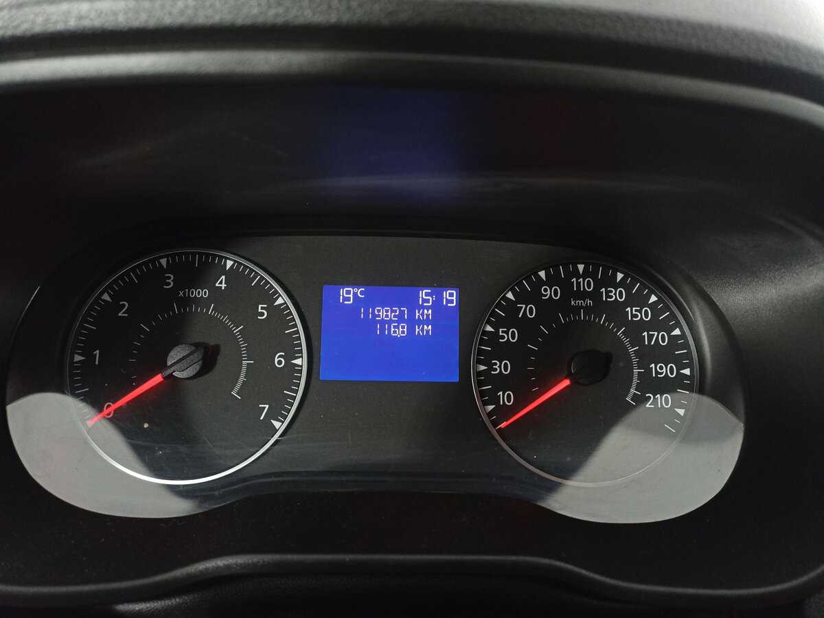 Купить Renault Duster с пробегом. Фото: #10