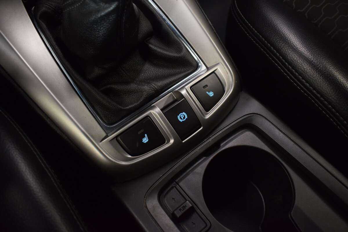 Купить Chevrolet Captiva с пробегом. Фото: #20