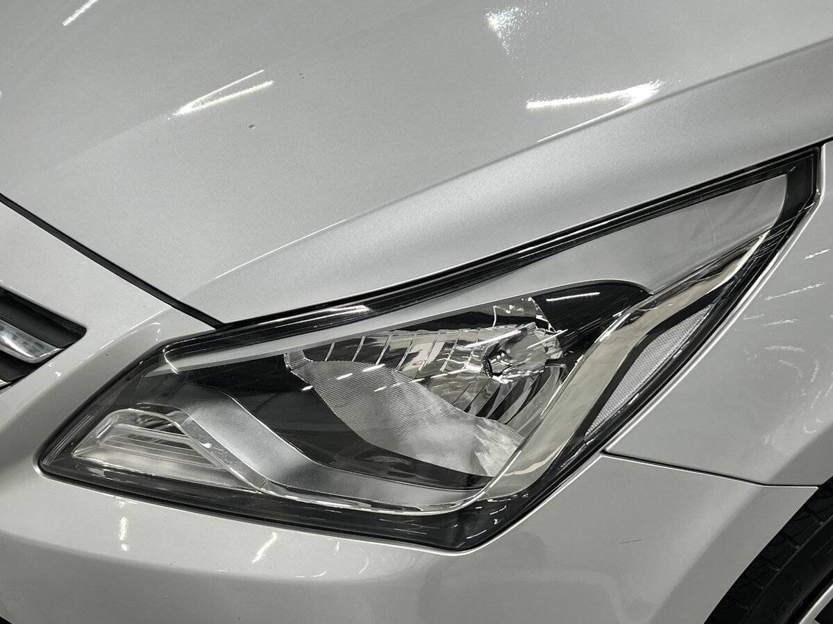 Купить Hyundai Solaris с пробегом. Фото: #15