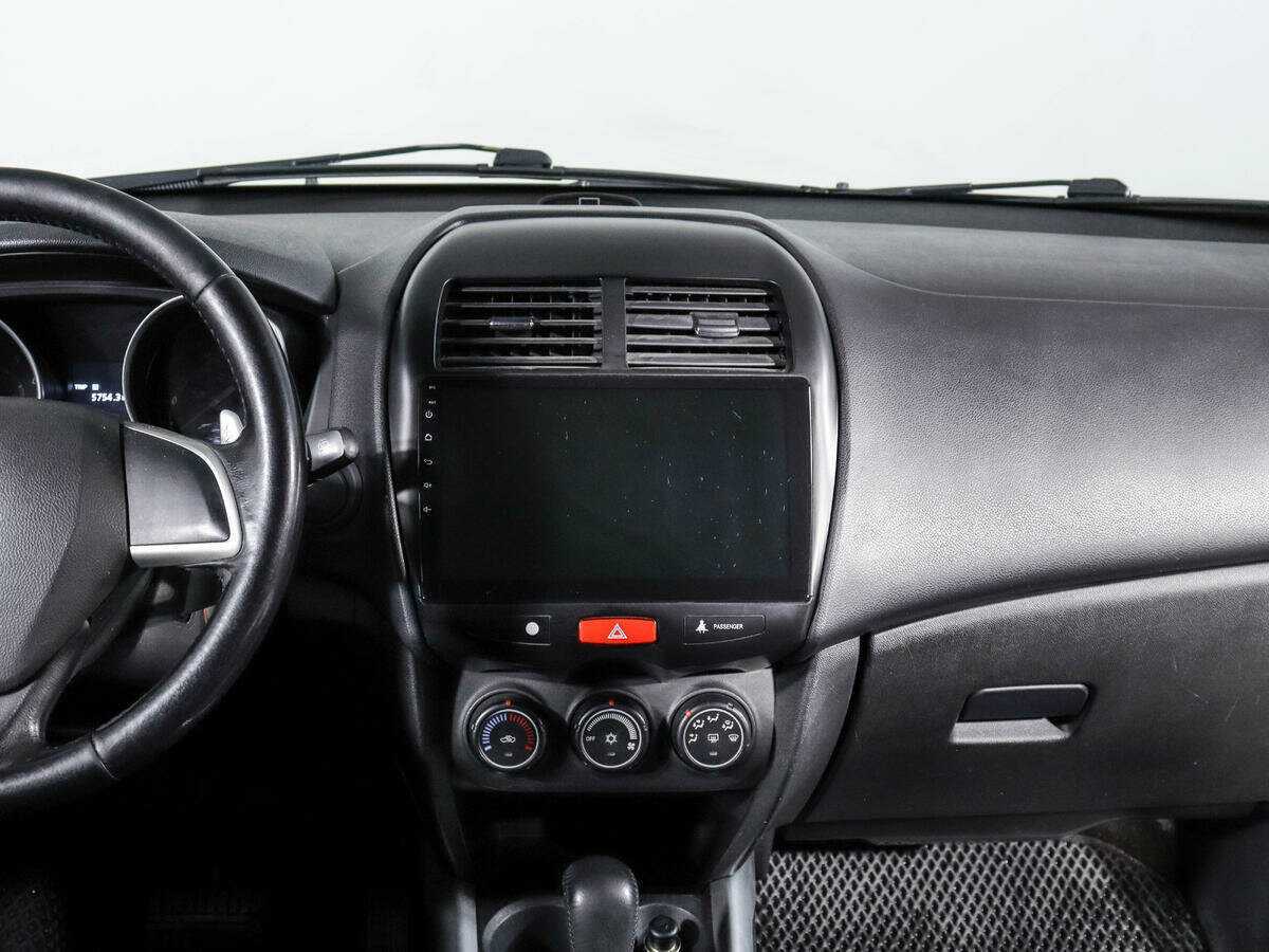 Купить Mitsubishi ASX с пробегом. Фото: #12