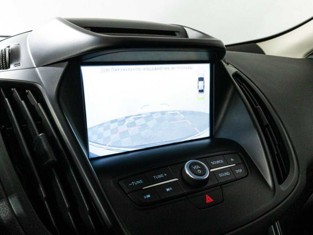 Купить Ford Kuga с пробегом. Фото: #16