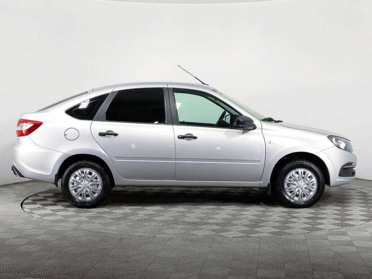 Купить Lada (ВАЗ) Granta с пробегом. Фото: #3