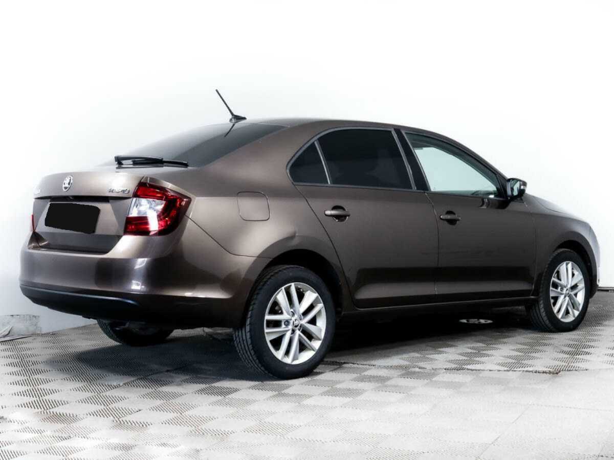 Купить Skoda Rapid с пробегом. Фото: #3