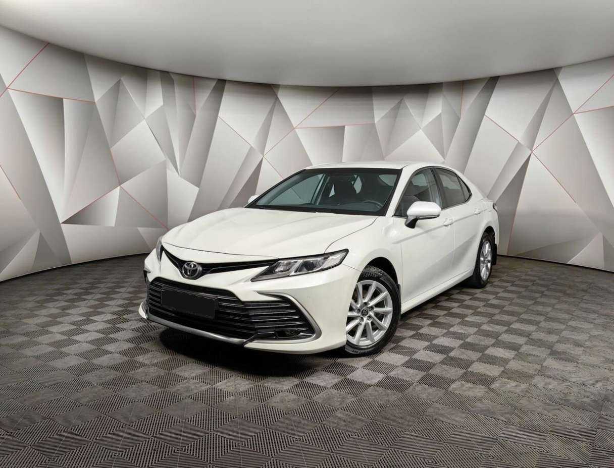 Купить Toyota Camry с пробегом. Фото: #0