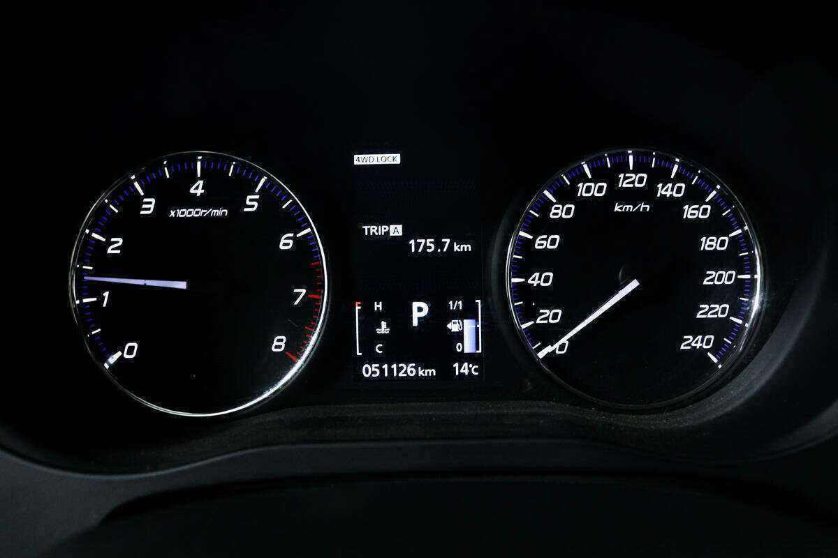 Купить Mitsubishi Outlander с пробегом. Фото: #9