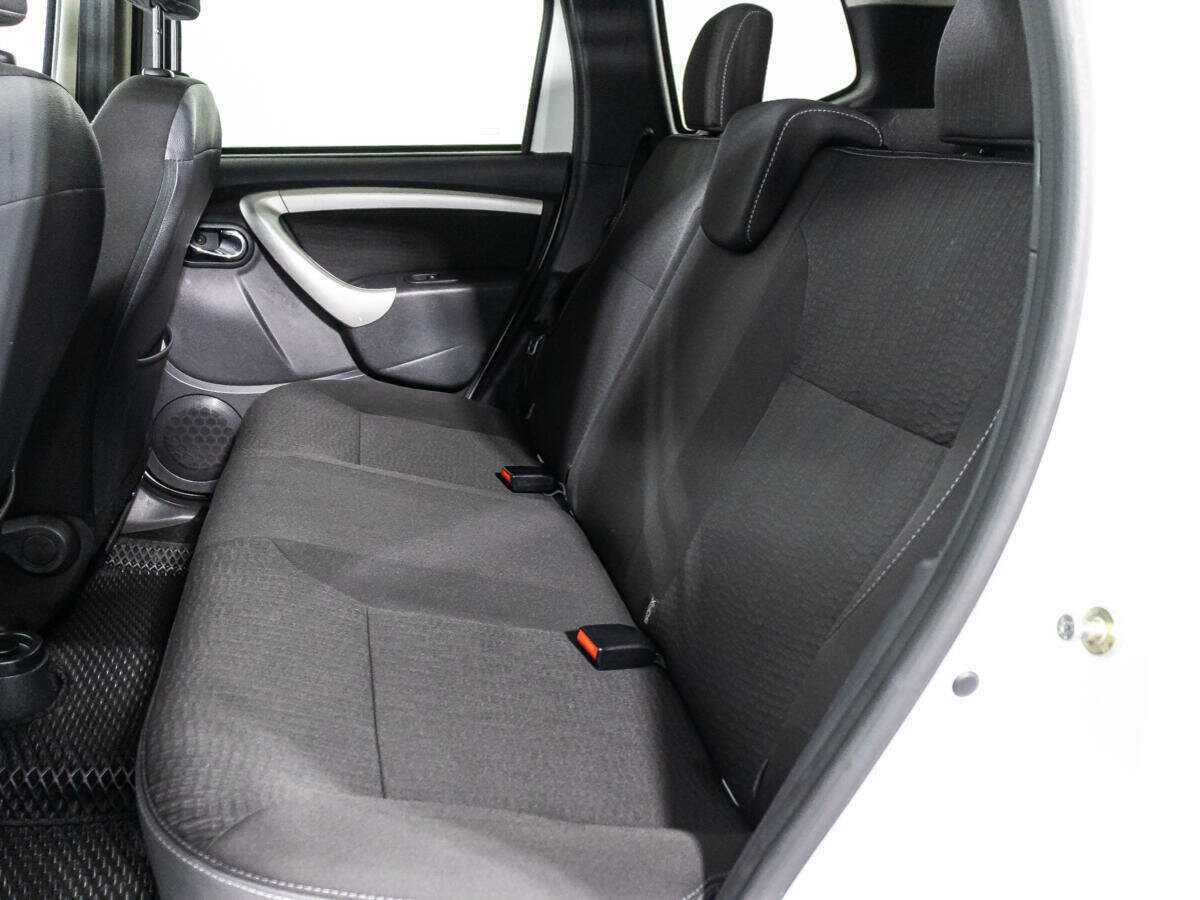 Купить Nissan Terrano с пробегом. Фото: #9