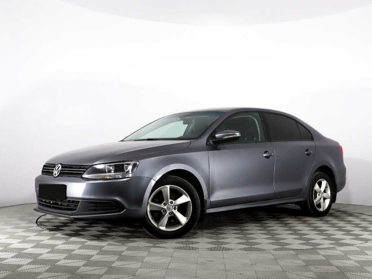 Купить Volkswagen Jetta с пробегом. Посмотреть фото
