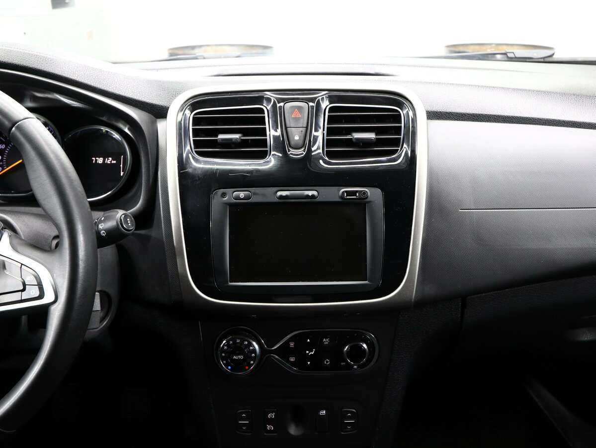 Купить Renault Sandero с пробегом. Фото: #19
