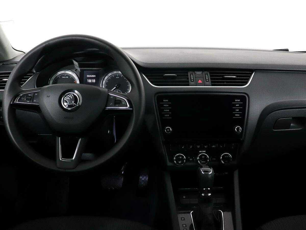 Купить Skoda Octavia с пробегом. Фото: #8