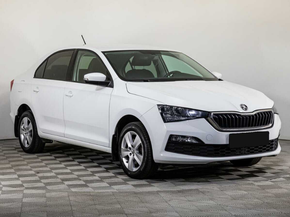 Купить Skoda Rapid с пробегом. Фото: #2