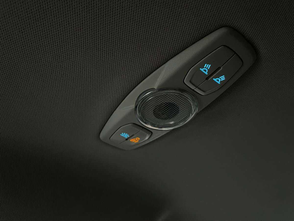 Купить Ford Focus с пробегом. Фото: #16