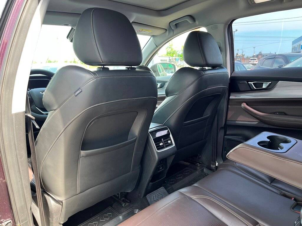 Купить Chery Tiggo 8 Pro с пробегом. Фото: #11