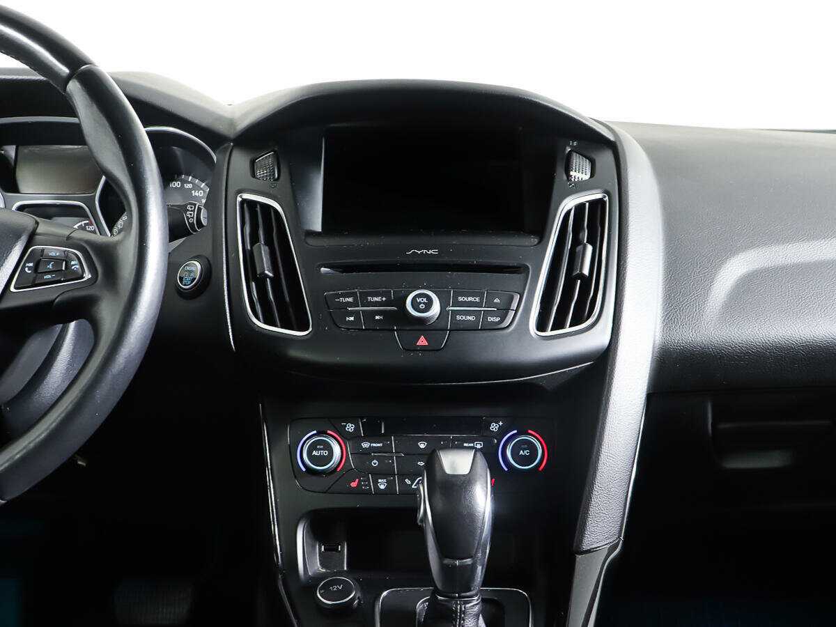 Купить Ford Focus с пробегом. Фото: #11