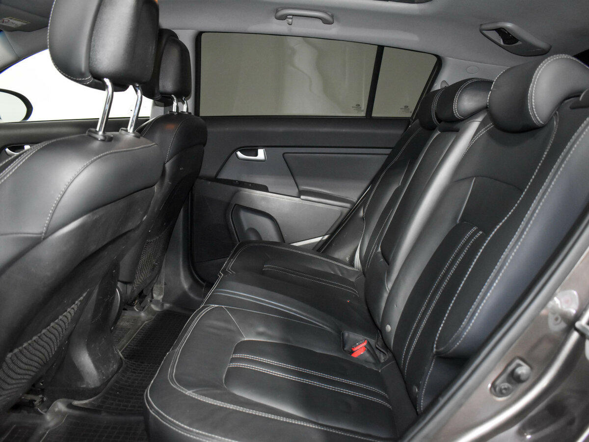 Купить Kia Sportage с пробегом. Фото: #10