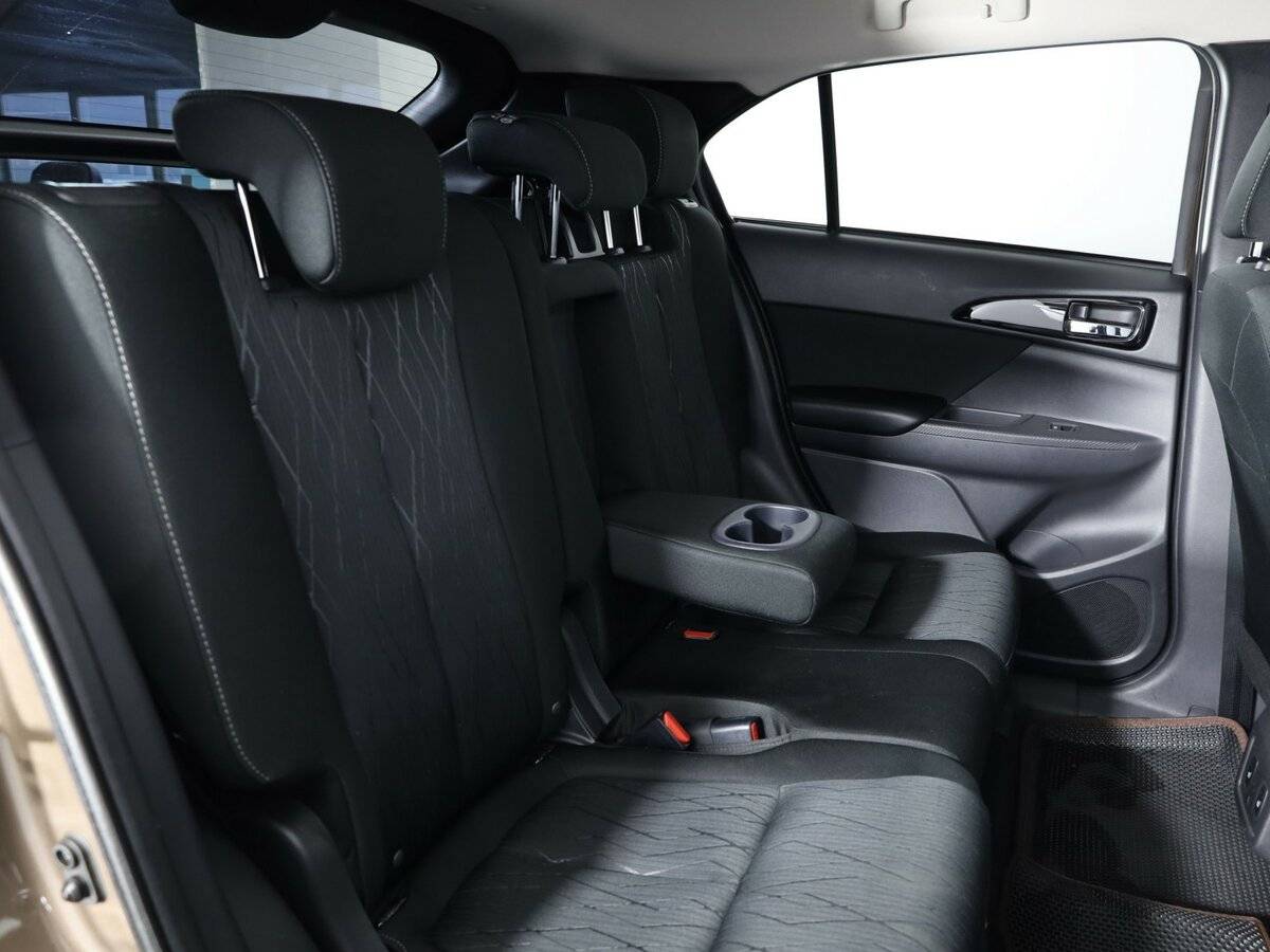 Купить Mitsubishi Eclipse Cross с пробегом. Фото: #12